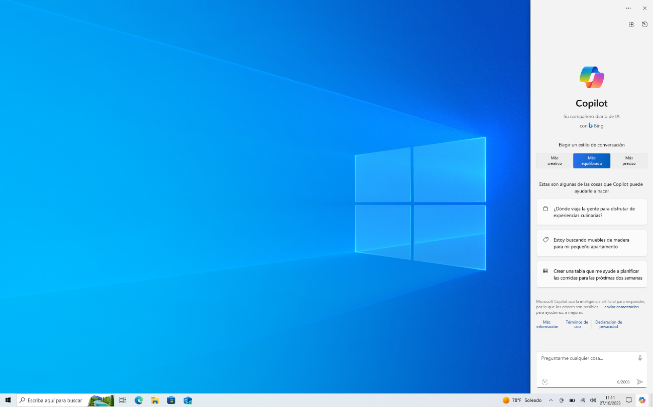 Captura de tela da área de trabalho do Copilot na barra lateral exibida do Windows 10.